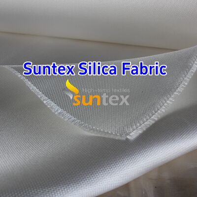 300g High Silica Fiberglass Cloth with 1000℃ Temperature Resistance and Silicone Coating for Heat Protection