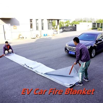 Suntex Series Car Fire Blanket with 550℃/1000℃ Thermal Resistance for Oxygen Deprivation in Gray